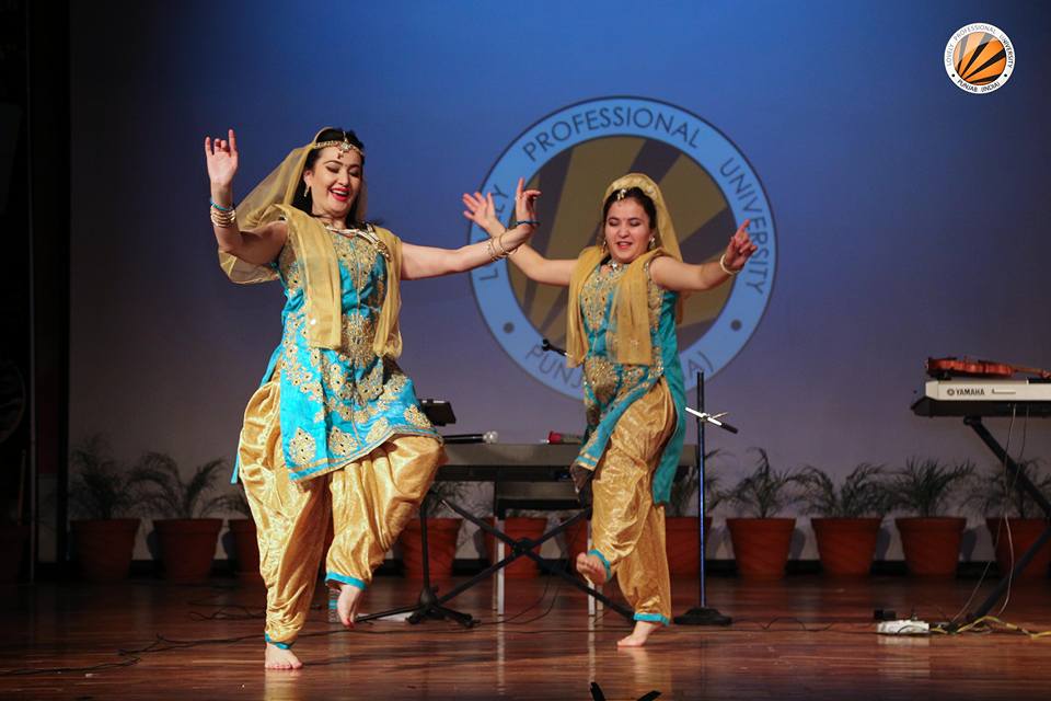 Uzbek Music Group 'Havas' Performed Live during Silk Road Show at LPU