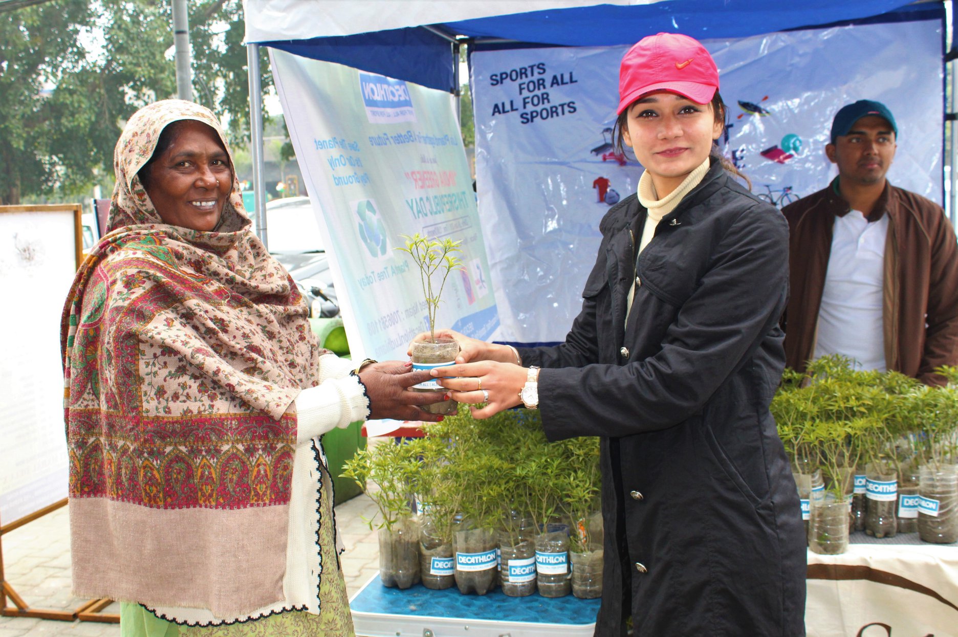 Sankalp Enviro distributes Plants on Republic Day