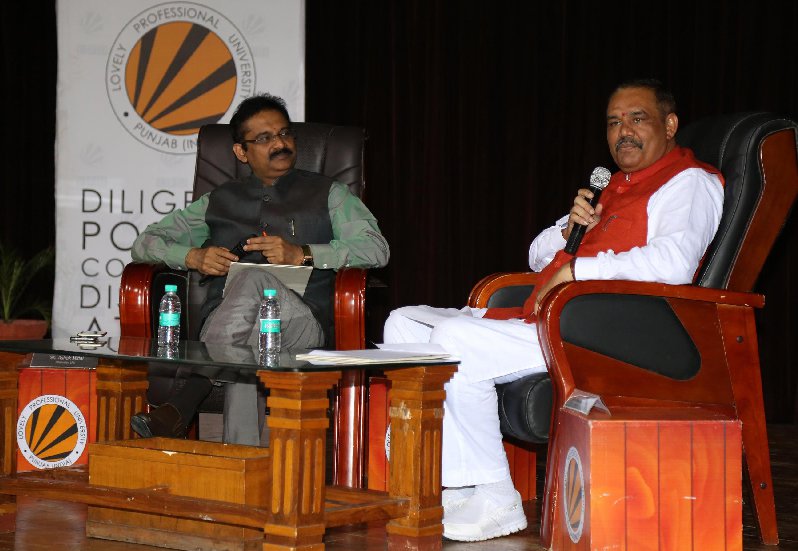 Minister of State for Social Justice Empowerment Vijay Sampla Had an Open-Dialogue with LPU Students