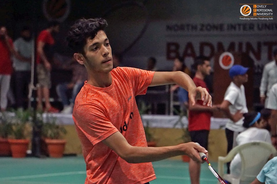 Badminton