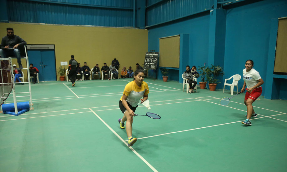 Badminton