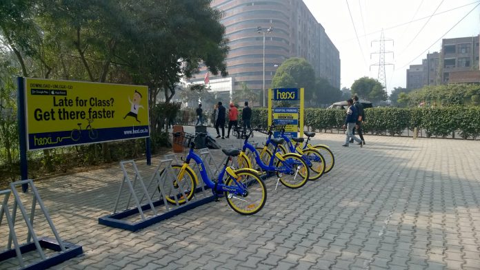 Around the Campus with HexiBikes