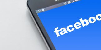 Why Should You Professionalize Your Facebook Profile?