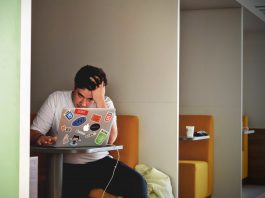 How to handle the stress of online classes