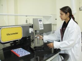 LPU student doing research work in a lab