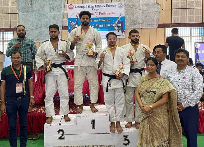 LPU lifted AIU’s Overall Judo Championship Trophies in both Male & Female Categories