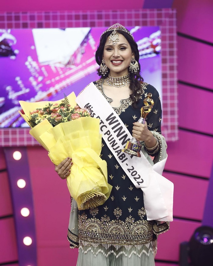 LPU Student Jaspreet Kaur Won the Title of “Miss PTC Punjabi 2022