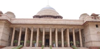 LPU fashion design students standing outside Rashtrapati Bhavan New Delhi during their visit to study on style and dresses of all Presidents of India