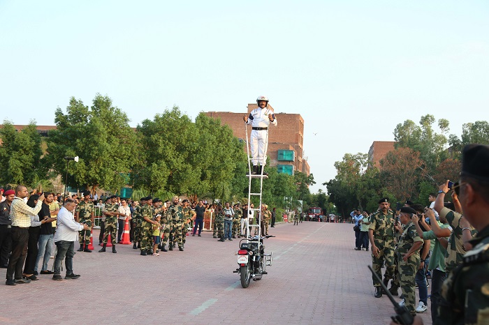 BSF Jawans performing motorcycle show to celebrate India's 75 years of Independence at LPU campus