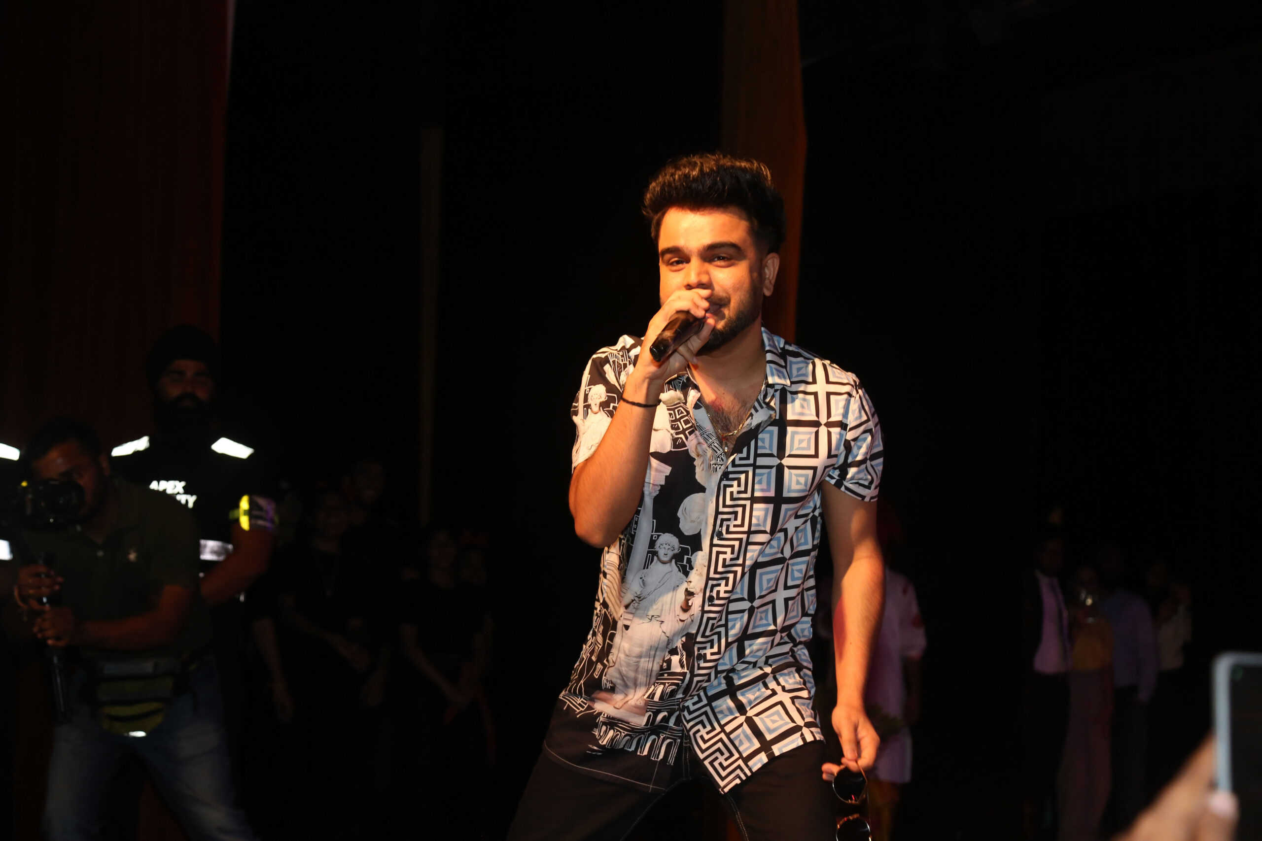 Preeti Sapru and other starcast performing dance during song release of the film ‘Teri Meri Gal Ban Gai’ at LPU campus (1)