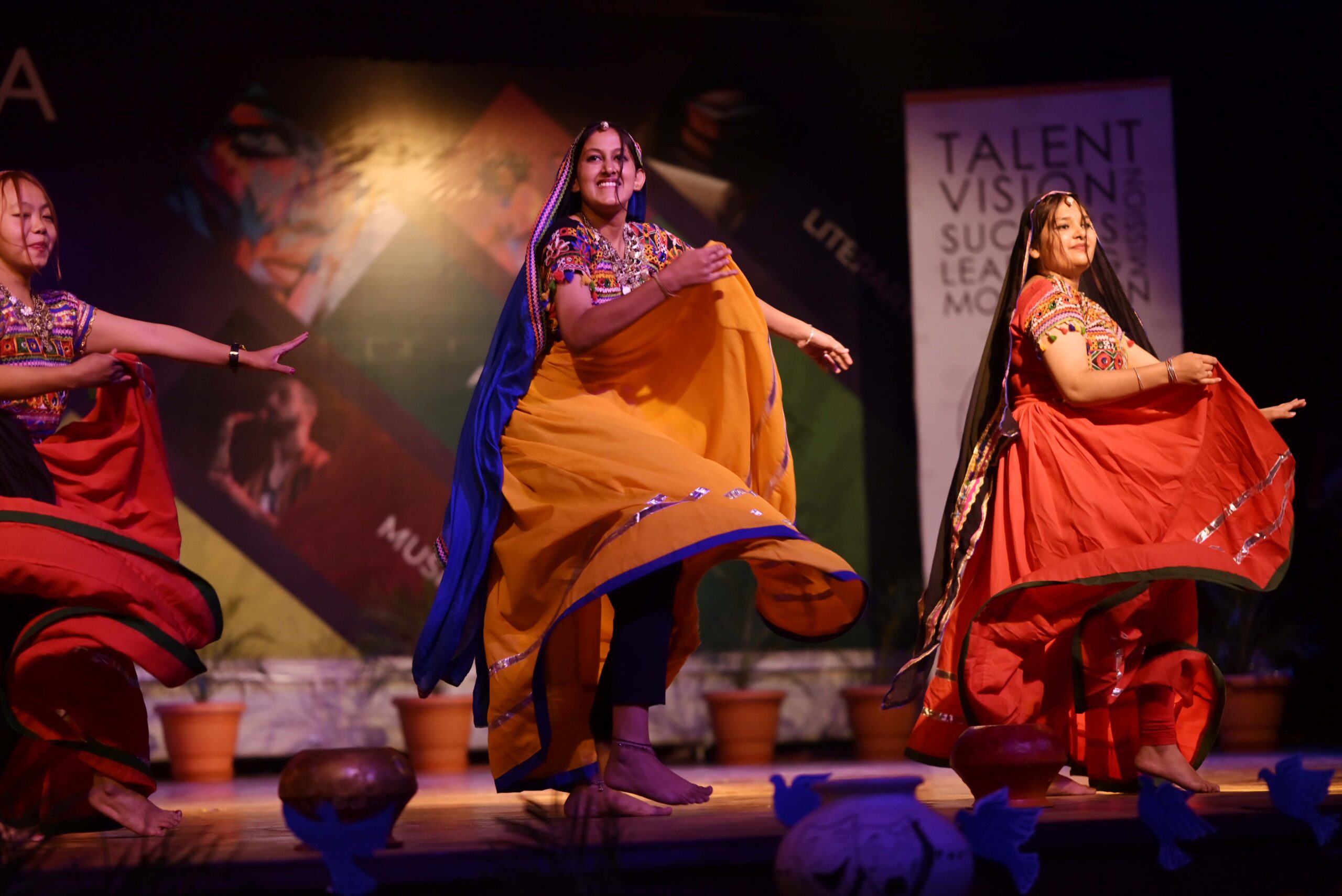 Students-of-LPU-performing-cultural-dance-of-the-region-during-concluding-day-of-mega-cultural-fest-‘Spectra-at-LPU-campus-1-2