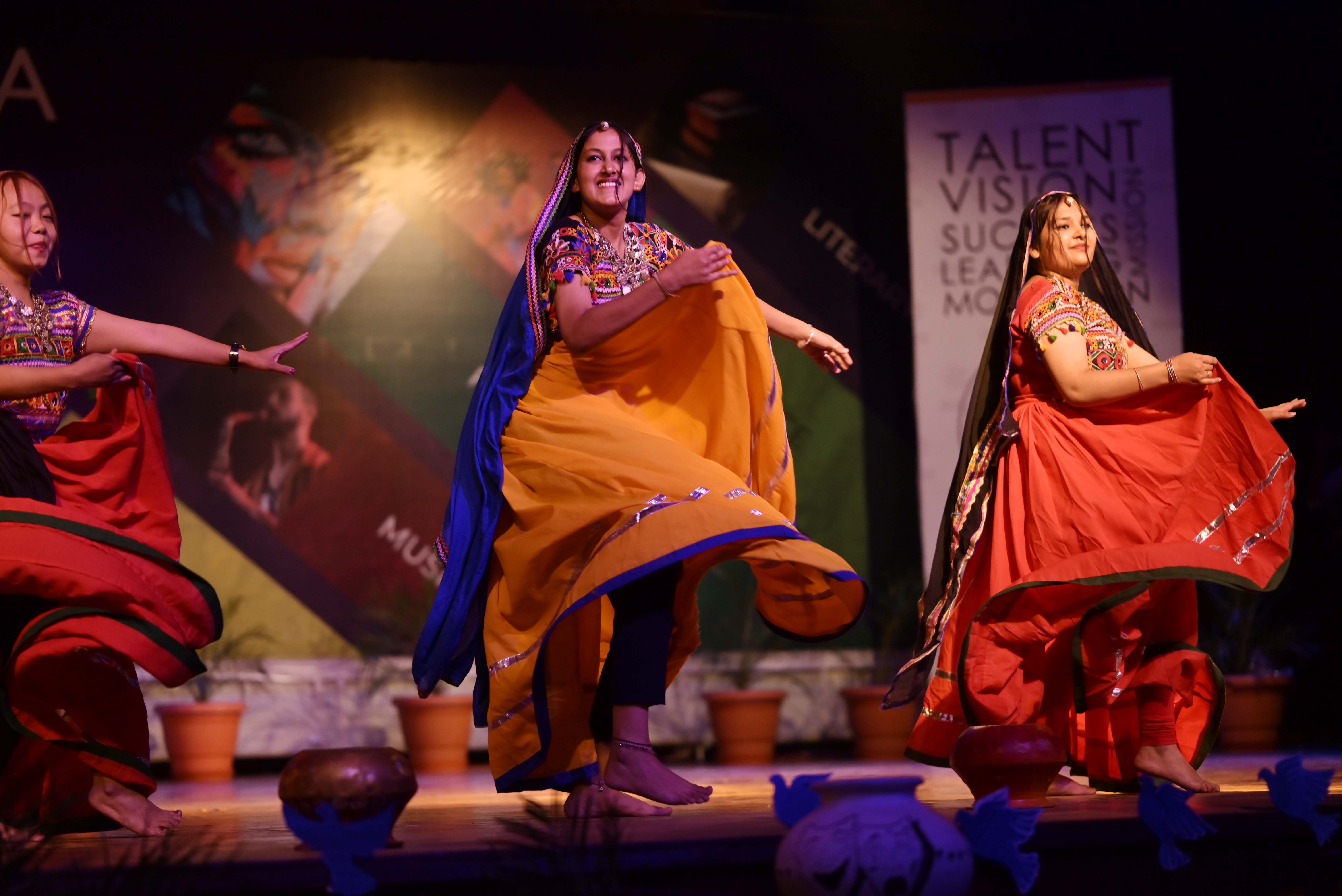 Students-of-LPU-performing-cultural-dance-of-the-region-during-concluding-day-of-mega-cultural-fest-‘Spectra-at-LPU-campus-1