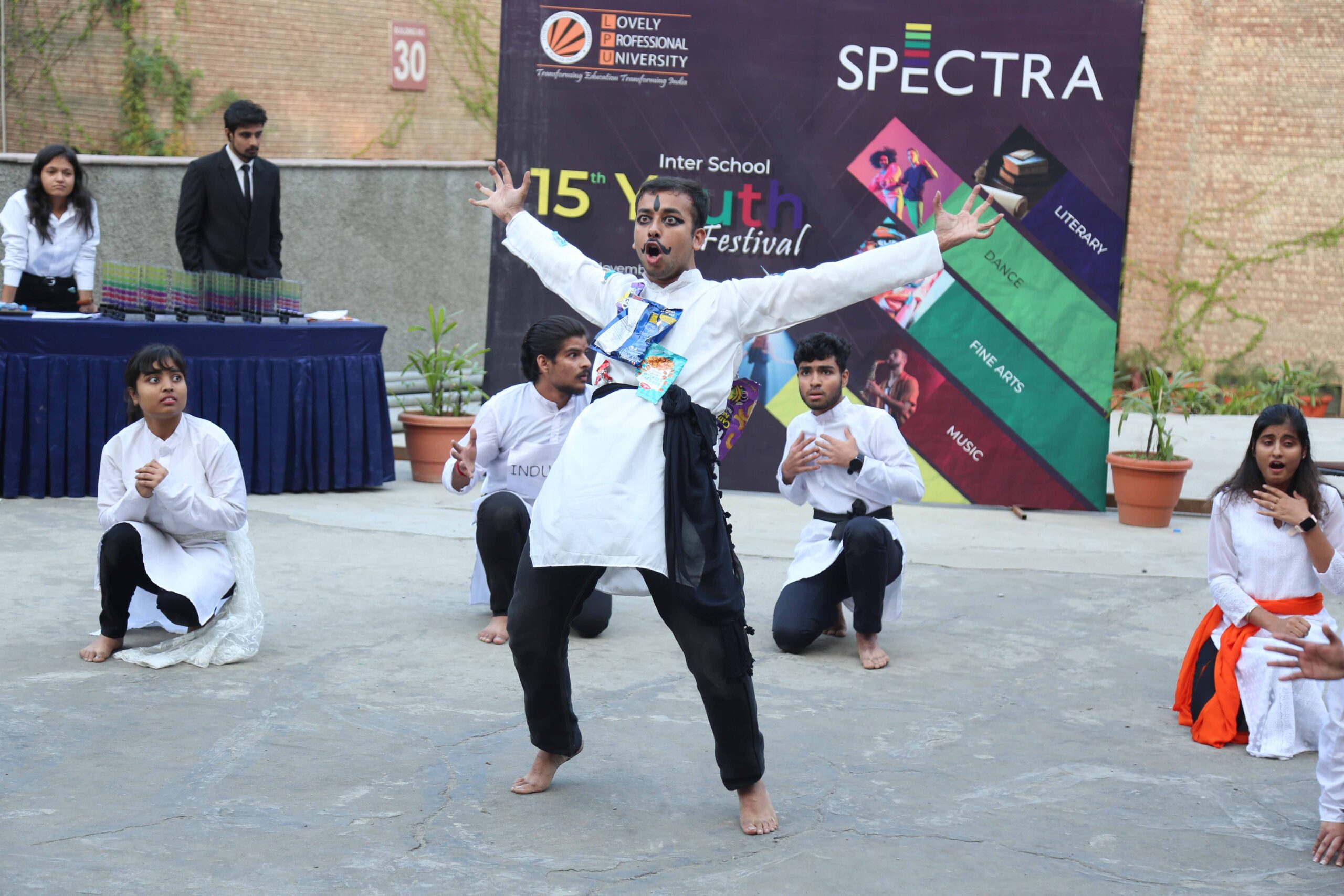 Students-of-LPU-performing-street-play-during-concluding-day-of-mega-cultural-fest-‘Spectra-at-LPU-campus