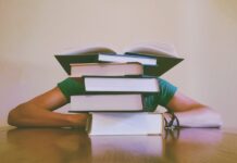 Balancing Student Life and Work: My Journey with Stress
