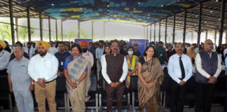 LPU Chancellor Dr Ashok Kumar Mittal, Pro Chancellor Rashmi Mittal and all the staff members paying homage to Late former Chief Minister of Punjab Sardar Parkash Singh Badal at LPU campus