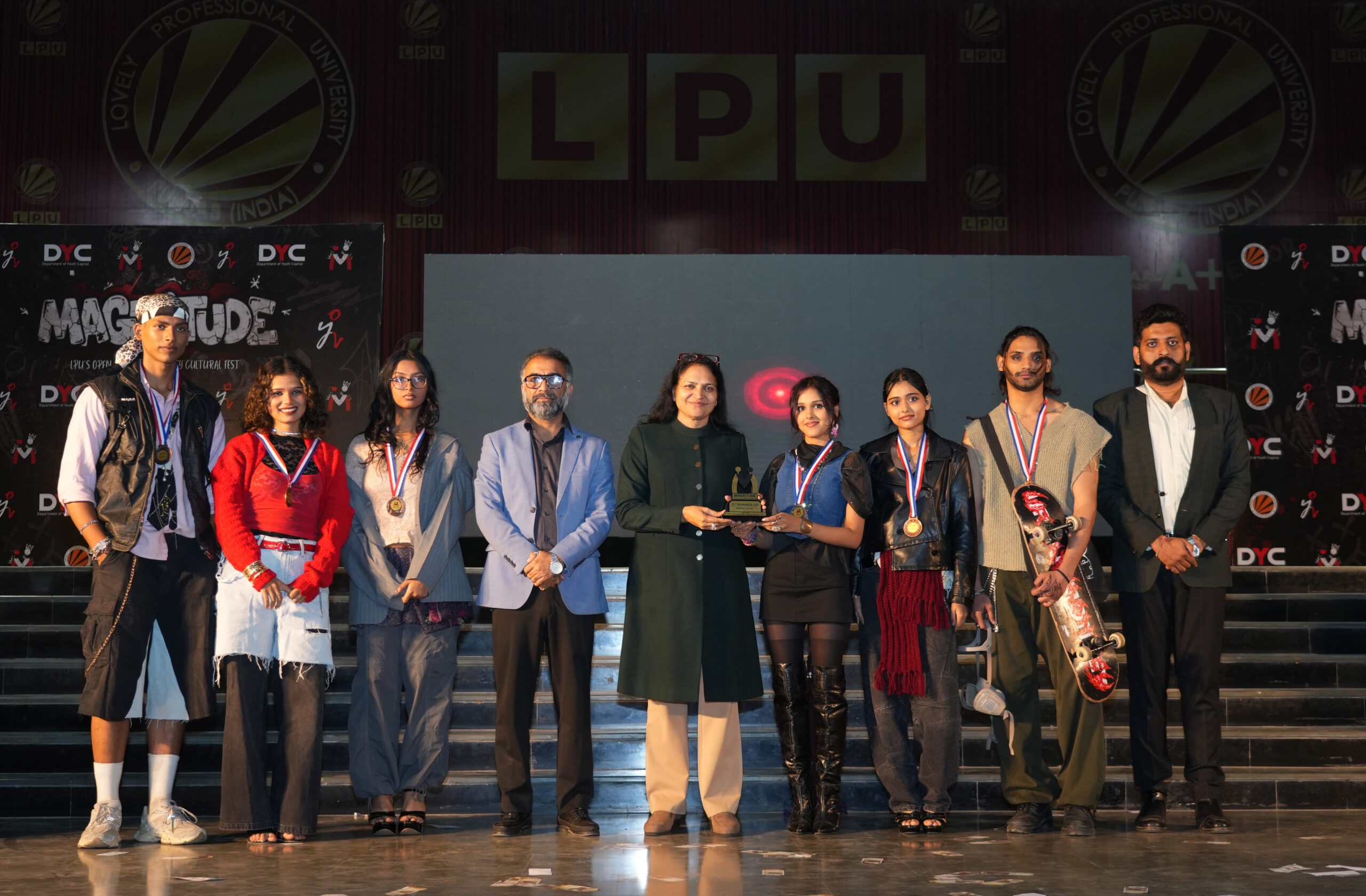 LPU Pro-Chancellor Dr. Col. Rashmi Mittal honouring the winning students during Intra-University Fest Magnitude at LPU campus